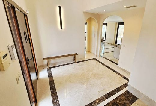 Maison de luxe à vendre à Estepona, 850 000 €, Photo 4