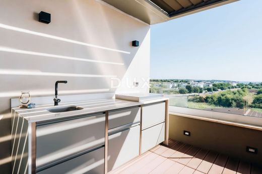 Appartement de luxe à vendre à Novigrad, 599 000 €, Photo 5