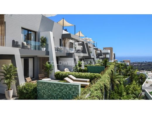 Luxury House for sale in Marbella, 900 000 €, Photo 3