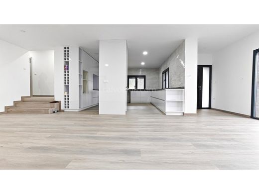 Maison de luxe à vendre à Valença, 425 000 €, Photo 6