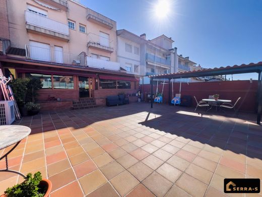 Luxury Apartment for sale in Les Franqueses Del Vallès, 449 000 €, Photo 1