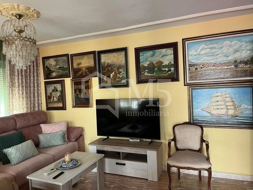 Luxury House for sale in Torre Del Mar, 485 000 €, Photo 2