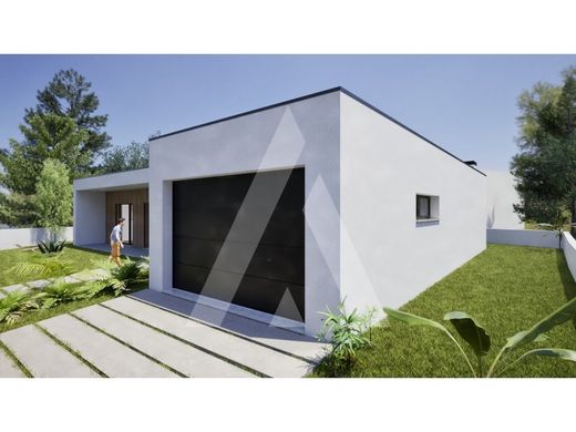 Luxury House for sale in Viseu, 460 000 €, Photo 2