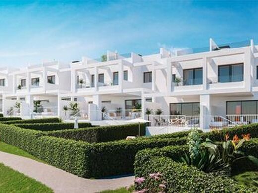 Maison de luxe à vendre à Manilva, 595 000 €, Photo 2