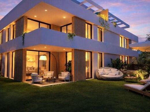 Luxury Apartment for sale in Javea, 525 000 €, Photo 1