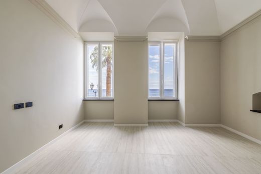 Appartement de luxe à vendre à Alassio, 799 000 €, Photo 1