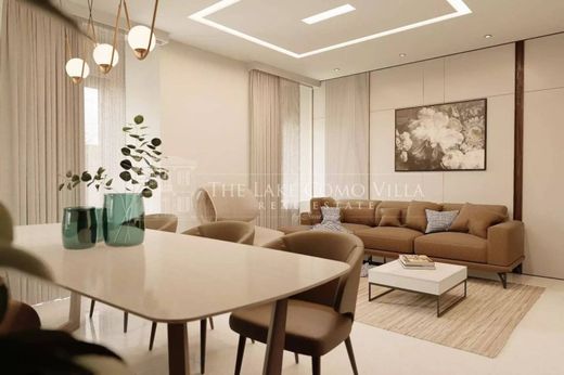 Luxury Apartment for sale in Menaggio, 780 000 €, Photo 1