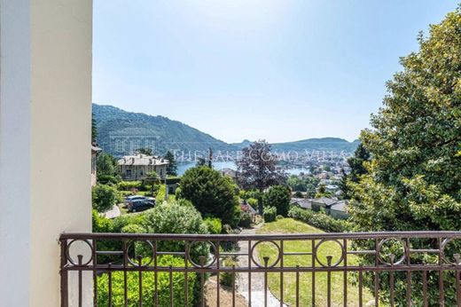 Luxury House for sale in Como, 5 200 000 €, Photo 3