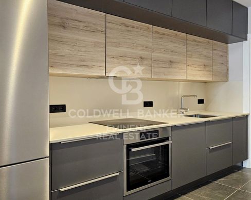Luxury Apartment for sale in Barcelona, 640 000 €, Photo 4