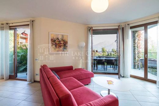Luxury Apartment for sale in Menaggio, 730 000 €, Photo 5
