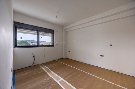 Appartement de luxe à vendre à Vári, 750 000 €, Photo 7