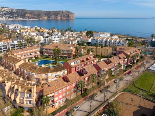 Luxury Apartment for sale in Javea, 620 000 €, Photo 2
