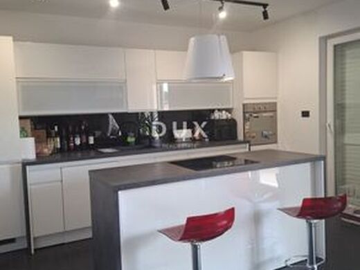 Appartement de luxe à vendre à Pula, 405 200 €, Photo 3