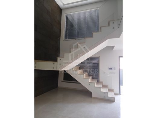 Luxury House for sale in Seixal, 750 000 €, Photo 2