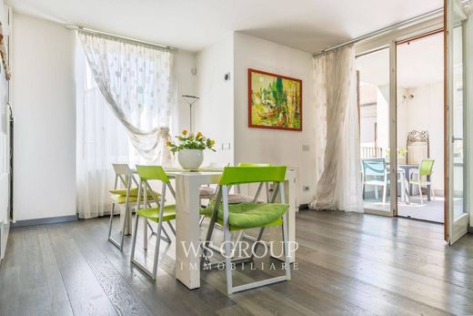 Luxury House for sale in Monza, 650 000 €, Photo 5