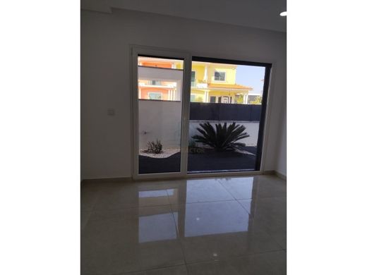 Luxury House for sale in Seixal, 750 000 €, Photo 5