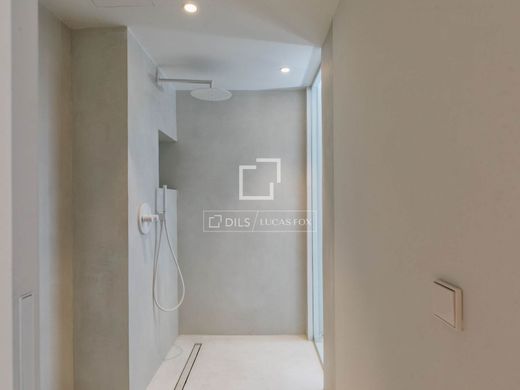 Luxury Apartment for sale in Girona, 1 090 000 €, Photo 1