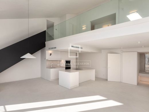 Luxury Apartment for sale in Girona, 1 560 000 €, Photo 1