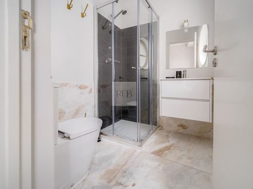 Appartement de luxe à vendre à Porto, 483 500 €, Photo 2