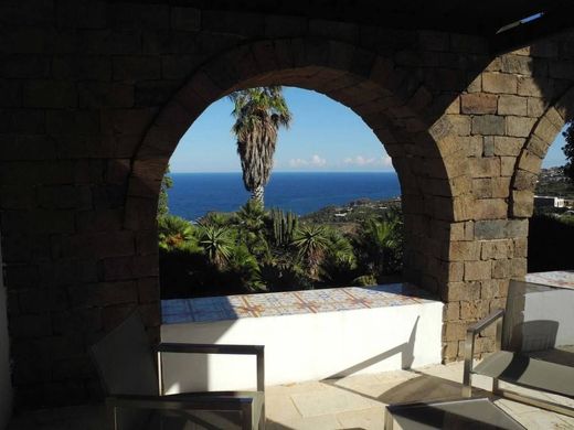 Luxury House for sale in Pantelleria, 1 700 000 €, Photo 4