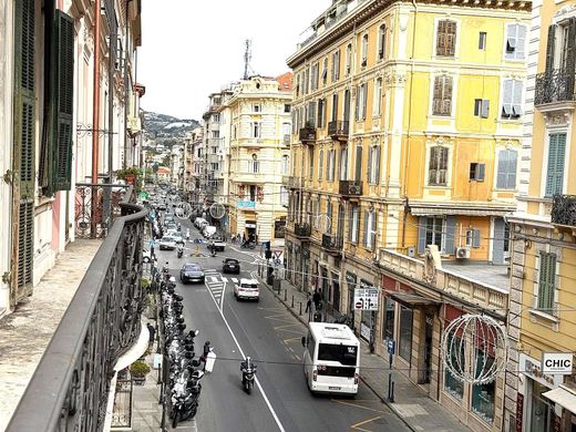 Luxury Apartment for sale in San Remo, 830 000 €, Photo 4