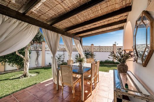 Luxury House for sale in Marbella, 2 200 000 €, Photo 5