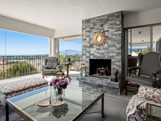 Maison de luxe à vendre à Nueva Andalucia, 2 195 000 €, Photo 2