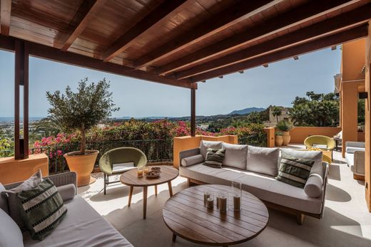 Luxury Apartment for sale in Nueva Andalucia, 2 648 000 €, Photo 2