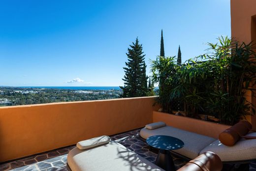 Luxury Apartment for sale in Nueva Andalucia, 2 995 000 €, Photo 2