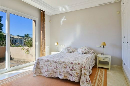 Maison de luxe à vendre à Nueva Andalucia, 1 700 000 €, Photo 3