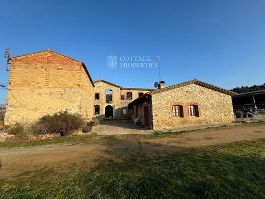 Luxury House for sale in Darnius, 990 000 €, Photo 1