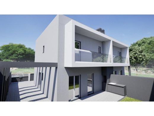 Luxury House for sale in Seixal, 420 000 €, Photo 2