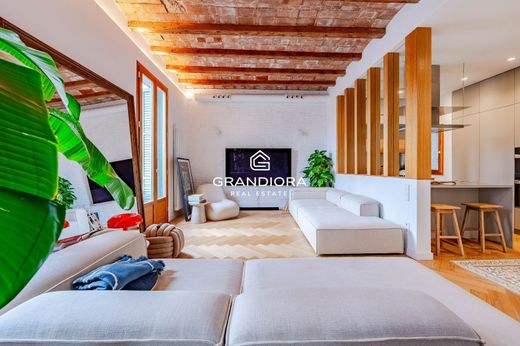 Appartement de luxe à vendre à Barcelona, 1 100 000 €, Photo 4