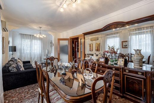 Maison de luxe à vendre à Granada, 580 000 €, Photo 5