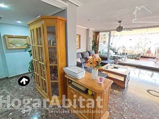 Appartement de luxe à vendre à Mislata, 850 000 €, Photo 2
