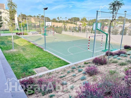 Luxury Apartment for sale in Godella, 545 000 €, Photo 2
