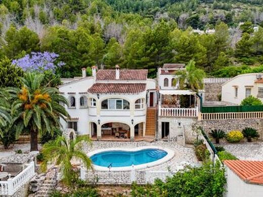 Luxury House for sale in Denia, 565 000 €, Photo 2