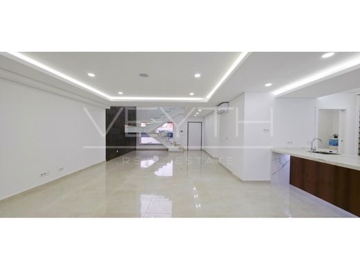 Luxury House for sale in Seixal, 750 000 €, Photo 4