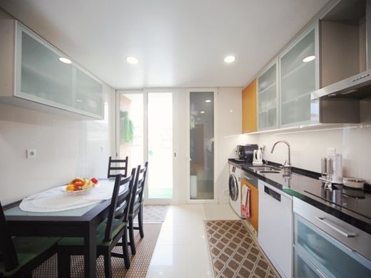 Appartement de luxe à vendre à Odivelas, 550 000 €, Photo 6