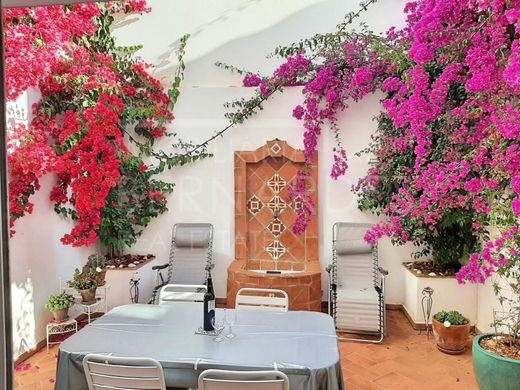 Luxury House for sale in Olhão, 690 000 €, Photo 1