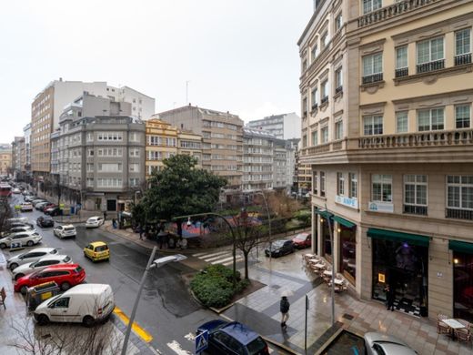 Luxury Apartment for sale in A Coruña, 465 000 €, Photo 1