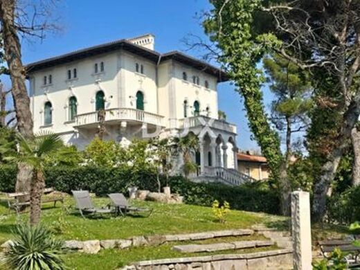 Maison de luxe à vendre à Lovran, 10 900 000 €, Photo 2