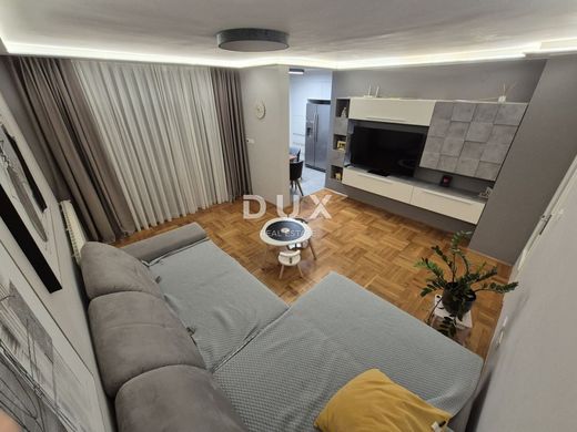 Luxury Apartment for sale in Rovinj, 390 370 €, Photo 4