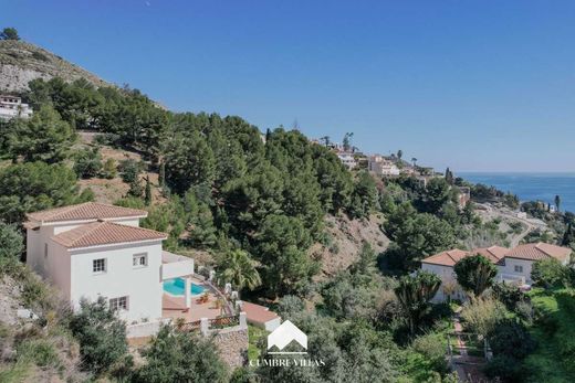Luxury House for sale in Almuñécar, 845 000 €, Photo 1