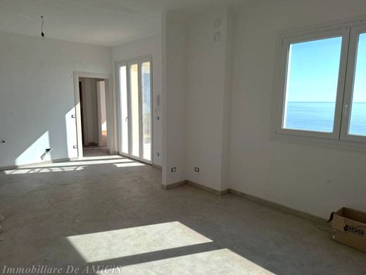 Luxury Apartment for sale in Bordighera, 780 000 €, Photo 6