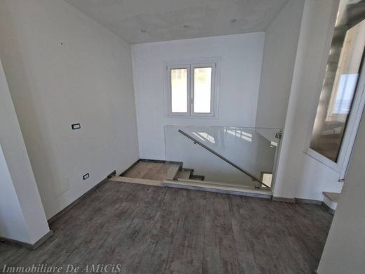 Luxury Apartment for sale in Bordighera, 995 000 €, Photo 7