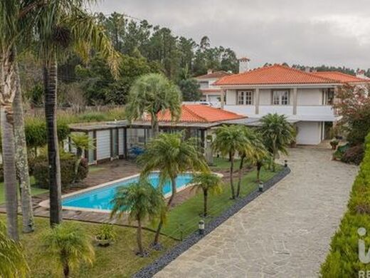 Luxury House for sale in Rio Meão, 990 000 €, Photo 1
