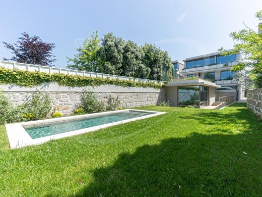 Luxury House for sale in Porto, 1 600 000 €, Photo 2