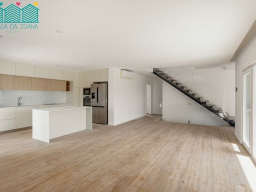 Maison de luxe à vendre à Cascais, 795 000 €, Photo 3