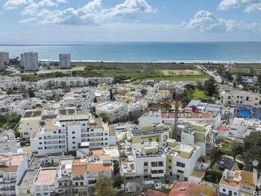 Luxury Apartment for sale in Alvor, 770 000 €, Photo 5